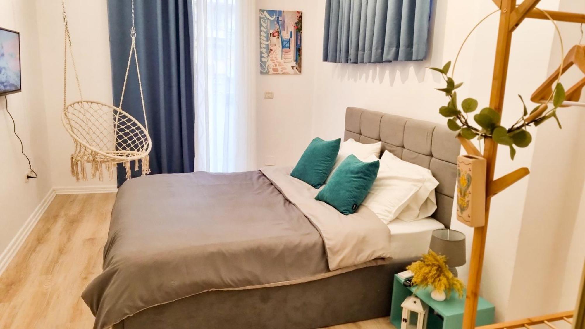 Apartment Comfy & Cute Space In Center Tirana