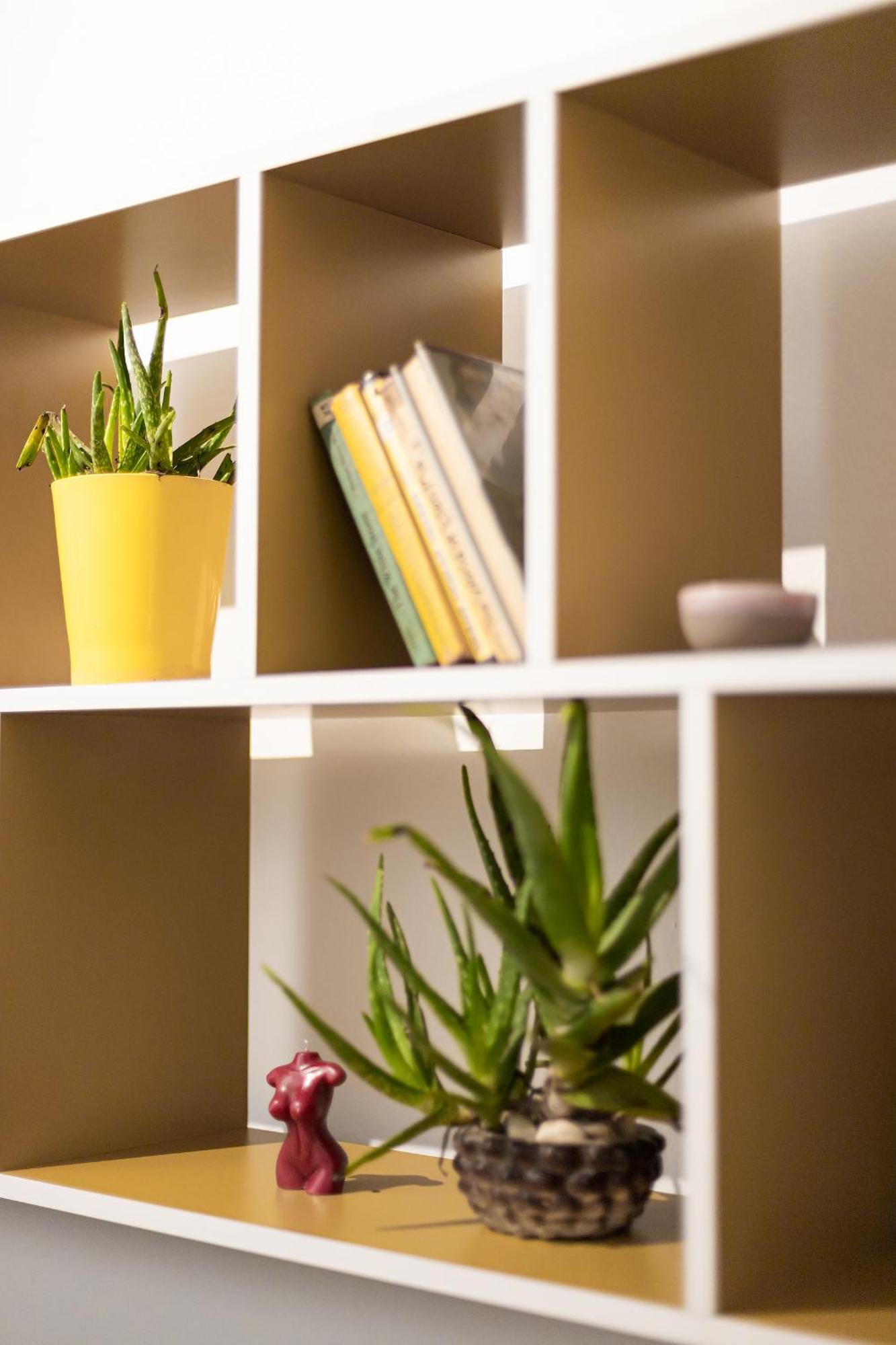 Comfy & Cute Space In Center